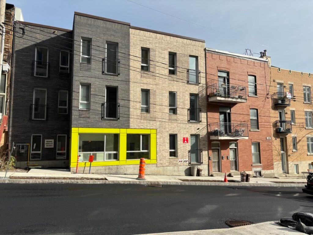 Résidence – Marcelle et Jean Coutu<br>2233, rue de Champlain