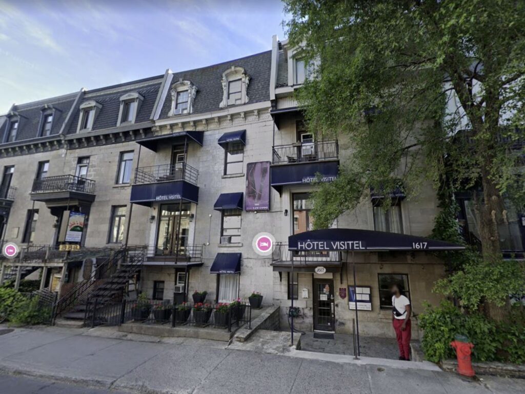 Résidence de transition<br>1617, 1619 et 1621, rue Saint-Hubert
